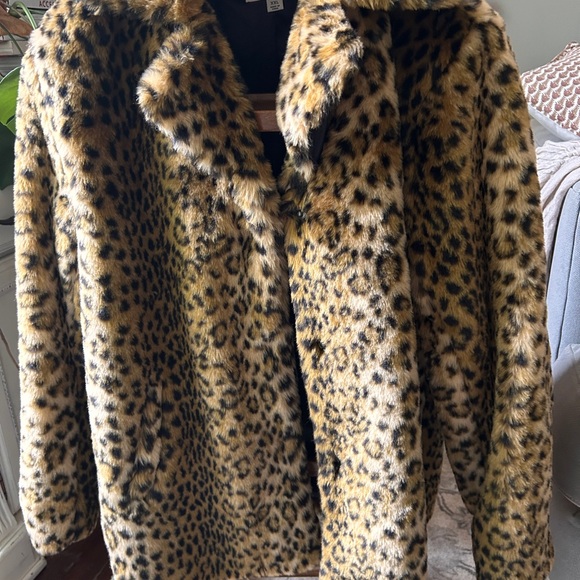 Target faux fur coat jacket leopard cheetah A New Day XXL - Picture 2 of 13
